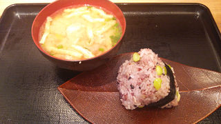 200円の豚汁が良い仕事します