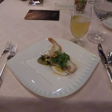 コースなので一品一品出されます