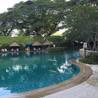 ラサウイングプール