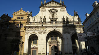 オルガンコンサートを開催しています