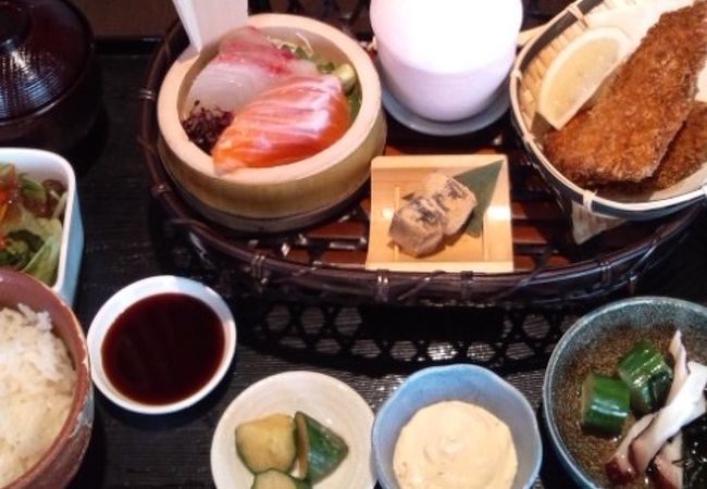 デパートでゆっくり食事