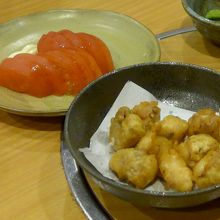 冷たいトマト400円　とらふぐのから揚げ　600円