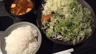 ボリュームあり！うまい味噌カツ