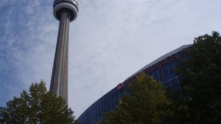 トロントといえばCNタワーです！