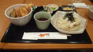 美味しい稲庭うどんのお店です