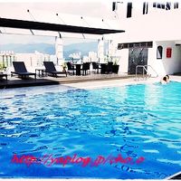 屋上プールは気持ちよかった。