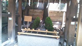 地味だけれど・・