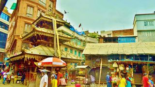 ナラデヴィ寺院