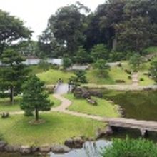 金沢城公園の庭園