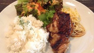 モーリスヒッポ  川端