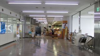 シンプルな空港