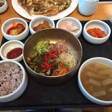 ユッケビビンバ