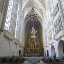 思っていたより小さな教会でした