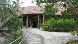 ここから竹富島の旅はスタートします