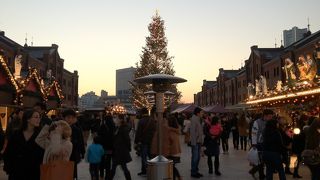 クリスマスシーズンは特に良い雰囲気