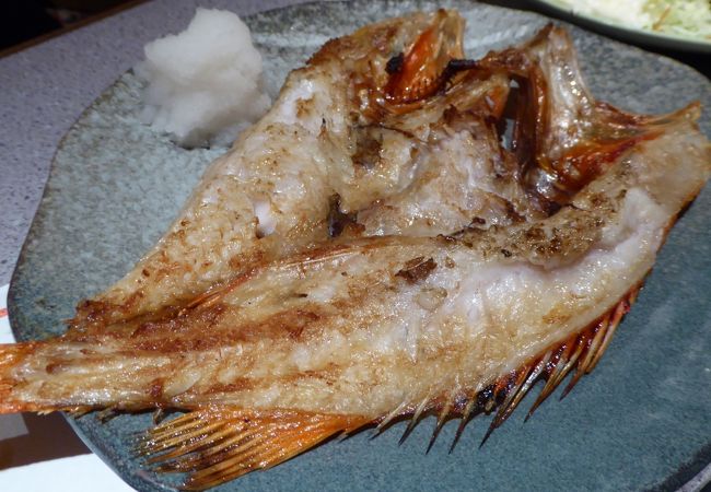 新鮮魚貝が美味しい岩見沢の居酒屋　酒彩ひ田まり