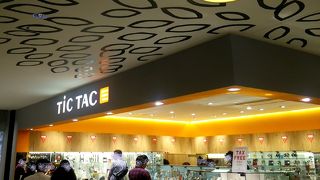 機能性、デザインに優れた時計のセレクトショップ