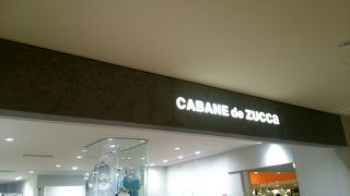 ZUCCaの複合ショップ