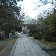 墓地が広いお寺