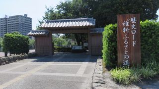 歴史散策スポット・・・