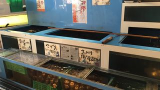新鮮な魚介類が食べられます