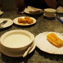 杏仁しるこ＋揚げパン