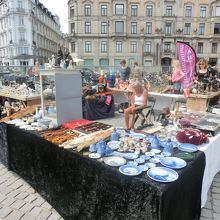 ストロイエの骨董市