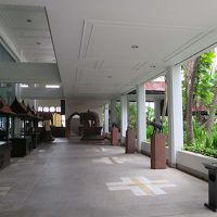 リゾート感溢れる館内が素敵です。