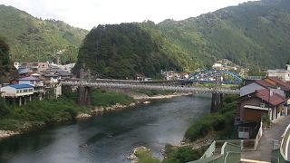 岐阜県を南北に流れる川