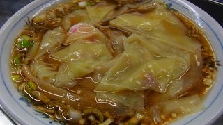 懐かしい味わいに吸い寄せられる