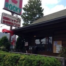 裏に駐車場有り 少し狭い