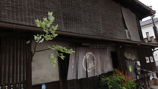 老舗の風格・味