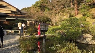 料亭の庭園公園