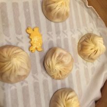 蟹の小籠包？蟹みその味があまりしなかったのが残念。