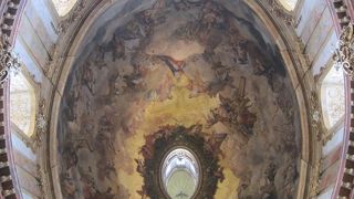 天井画が美しい