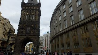 旧市街への入口