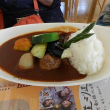 野菜がごろごろ入ったカレーライス