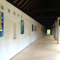 プールへ続く廊下が素敵でした