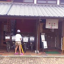 レストラン、自転車貸し出しもあります