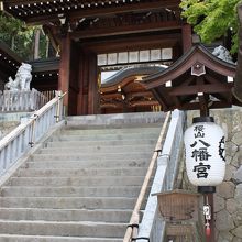 山門付近の階段