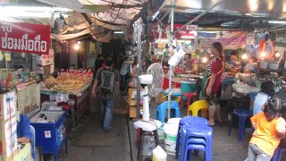 ローカルな市場