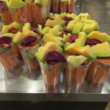 1日目：やっぱり今回もフルーツシェークを注文。