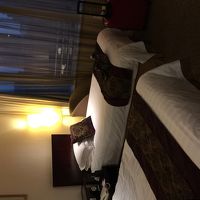 ベットメイクはきれいでした。