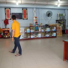 ここで味見や販売をしています