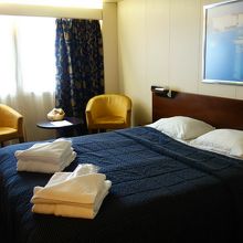 デラックスキャビンの船内