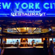 レストランは7箇所あるよ。