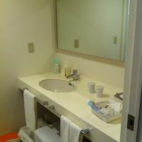 洗面所ひろびろです