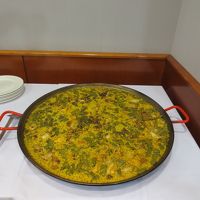 イメージより地味なパエージャ