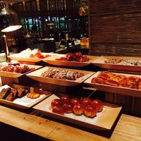 朝食のパン。ごく一部です。