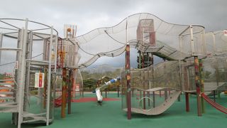 刈谷ハイウェイオアシスの横にある超充実の公園